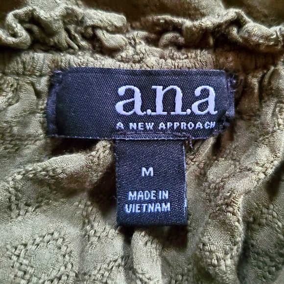 a.n.a Women's Ruffle Front Pirate Blouse Medium Rich Avocado - Picture 9 of 15